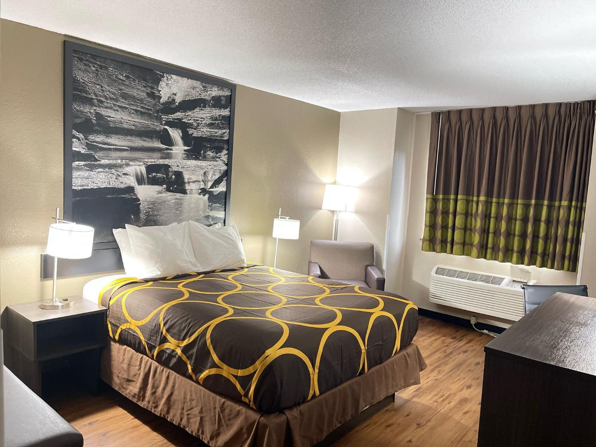 Hotel Super 8 By Wyndham Ithaca Esterno foto