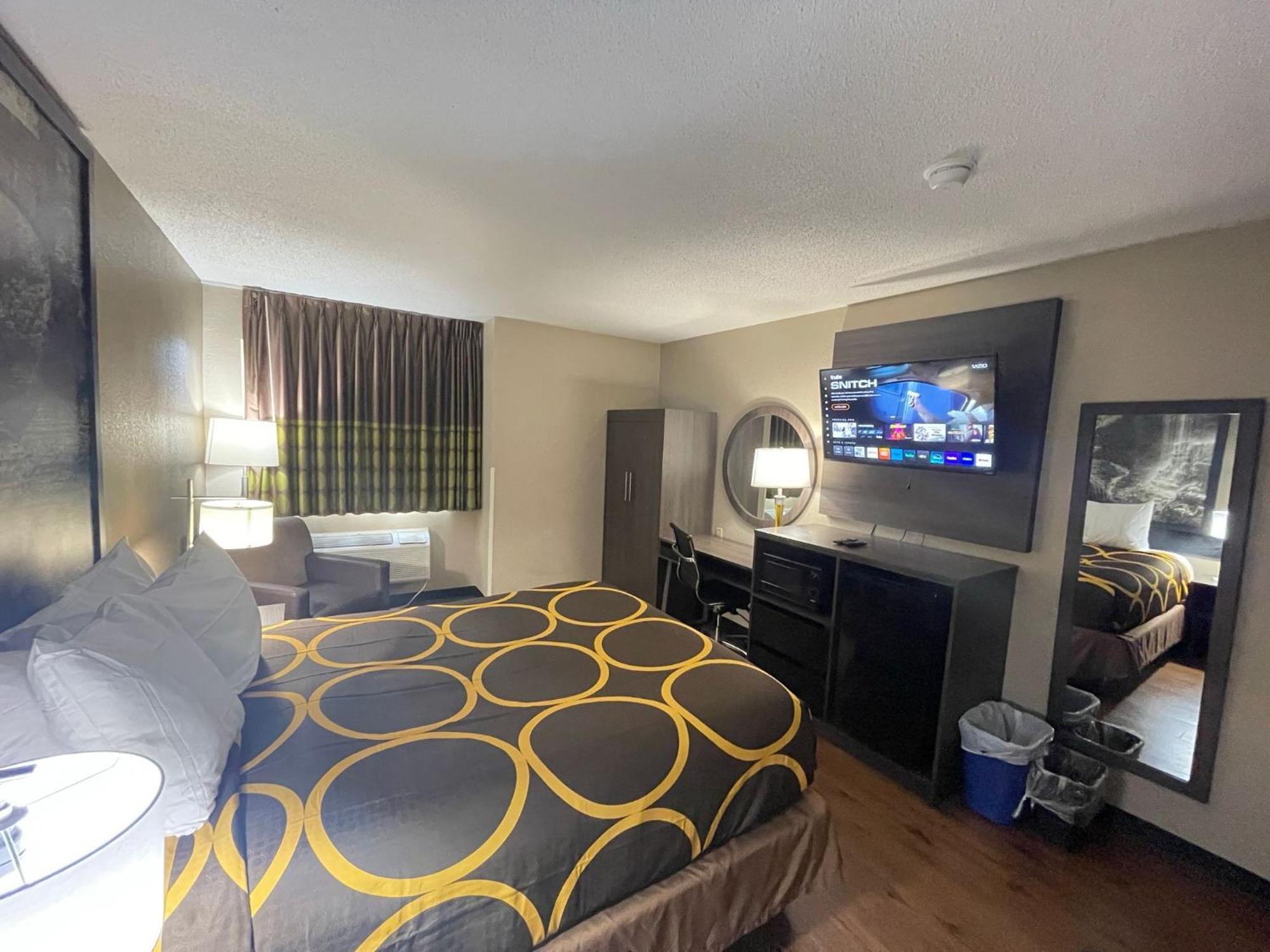 Hotel Super 8 By Wyndham Ithaca Esterno foto
