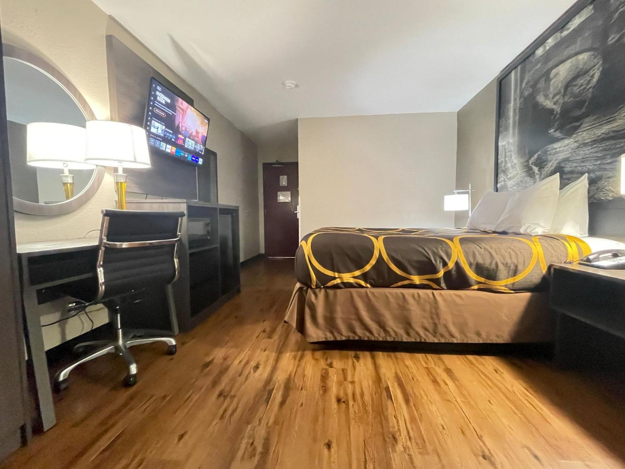 Hotel Super 8 By Wyndham Ithaca Esterno foto