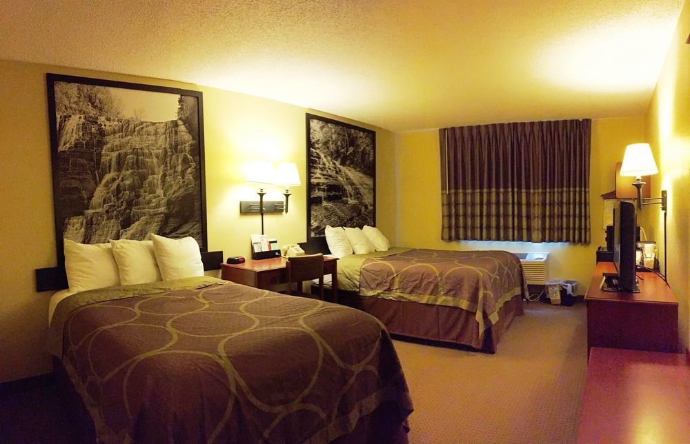 Hotel Super 8 By Wyndham Ithaca Esterno foto